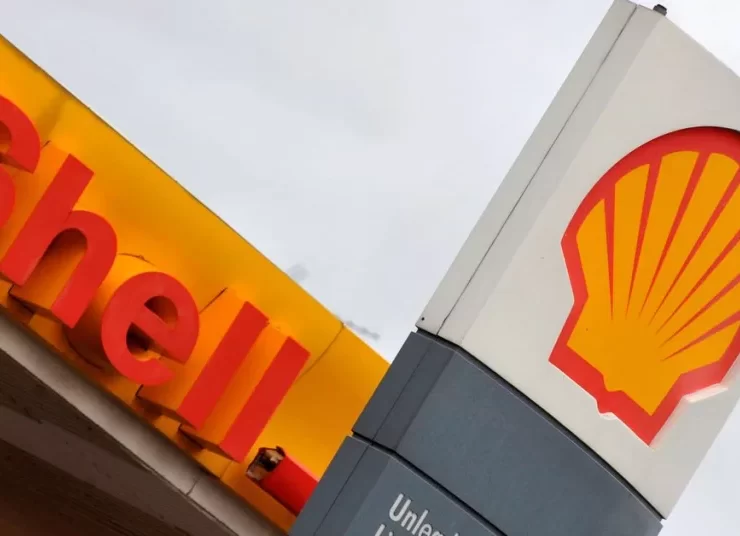 Shell planea dejar Rusia y sus joint ventures con Gazprom