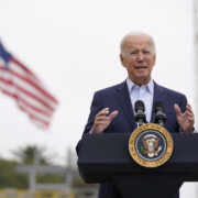 Biden va a destinar miles de millones de dólares para "soluciones naturales" para el cambio climático