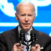 Biden aprueba las importaciones de petróleo de Venezuela tras el desastre del recorte de producción de la OPEP+