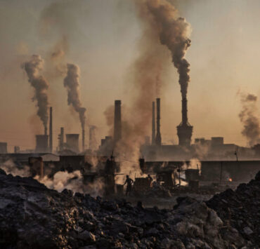 REPORTE: China contaminó más en 8 años que Reino Unido desde la revolución industrial