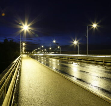 Finlandia: El 40 por ciento de las luces de carretera corren el riesgo de apagarse en caso de corte de electricidad en invierno
