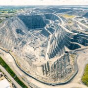 Agnico Eagle y Panamerican Silver compran Yamana en 4.800 millones de dólares.
