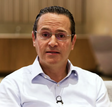 El CEO de Shell ve un mundo "desesperadamente necesitado" de gas natural